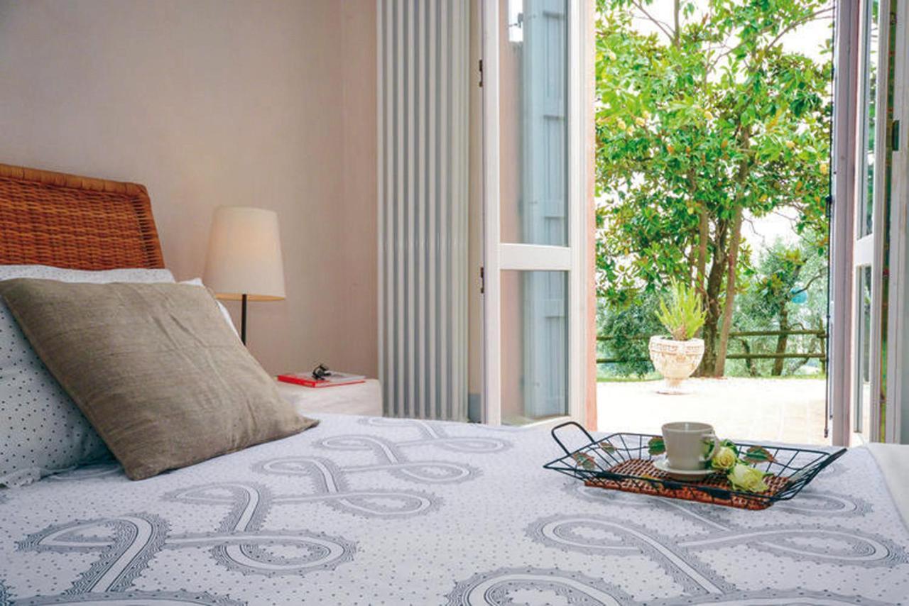 Villa Sant'Elena Morro dʼAlba Dış mekan fotoğraf