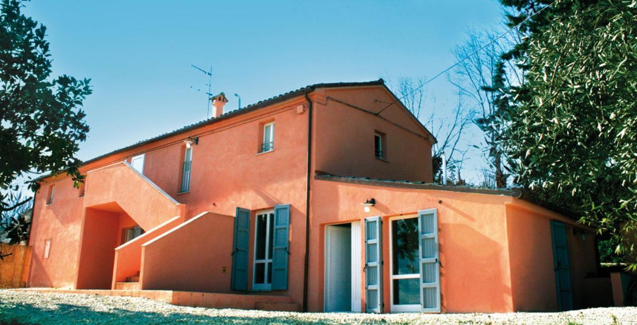 Villa Sant'Elena Morro dʼAlba Dış mekan fotoğraf